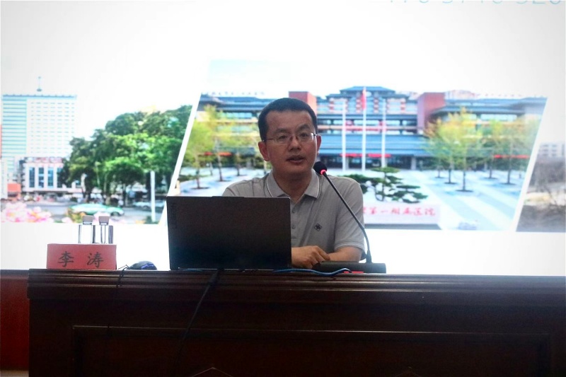 9-河南中医院大学第一附属医院心理科副主任李涛开展专题讲座_副本.jpg